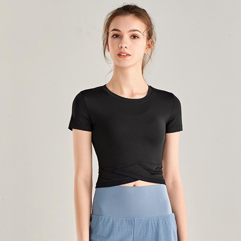 Exposed Navel Tight fitting shirts
