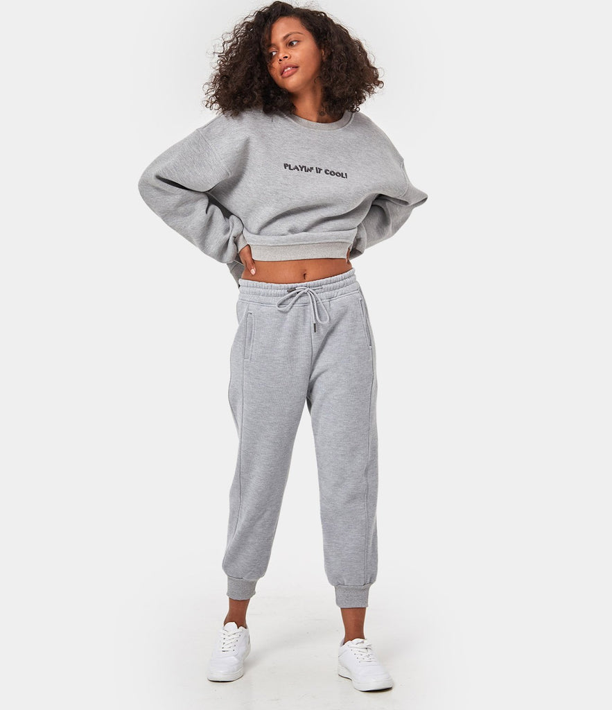 Drawstring Solid Color Capri Joggers